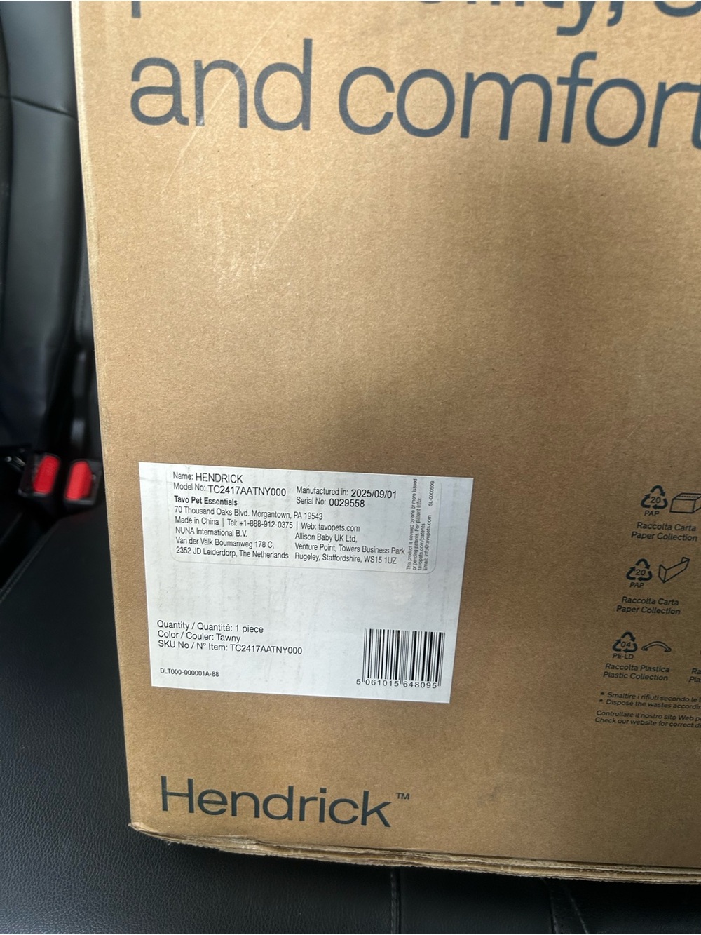 Tavo Pets Hendrick Pet Car Seat and Flexible Carrier in Tawny new open box $350 - Picture 12 of 12